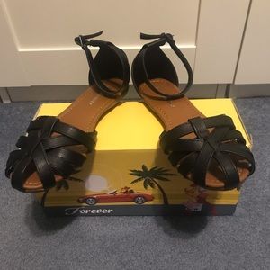 Forever Brand Black Sandals